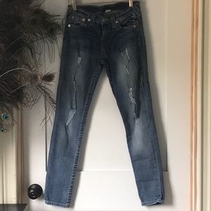 Gently worn True Religion skinny jeans.